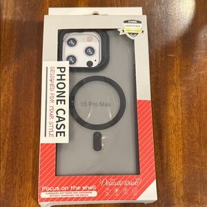 15 Pro Max Black Smoked MagSafe iPhone Case.